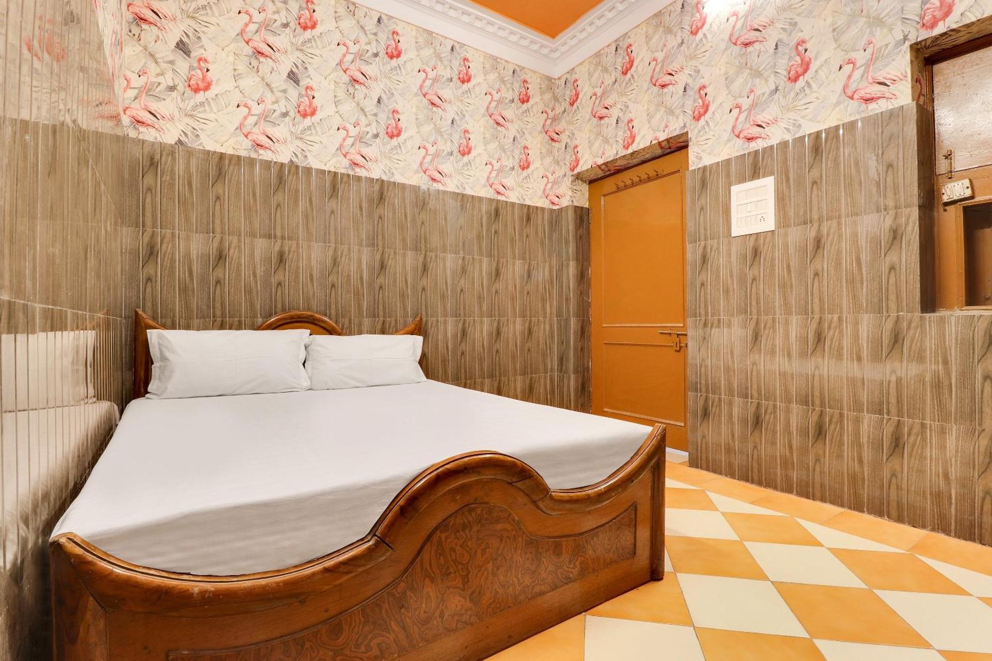 O Flagship New 2* Lucknow