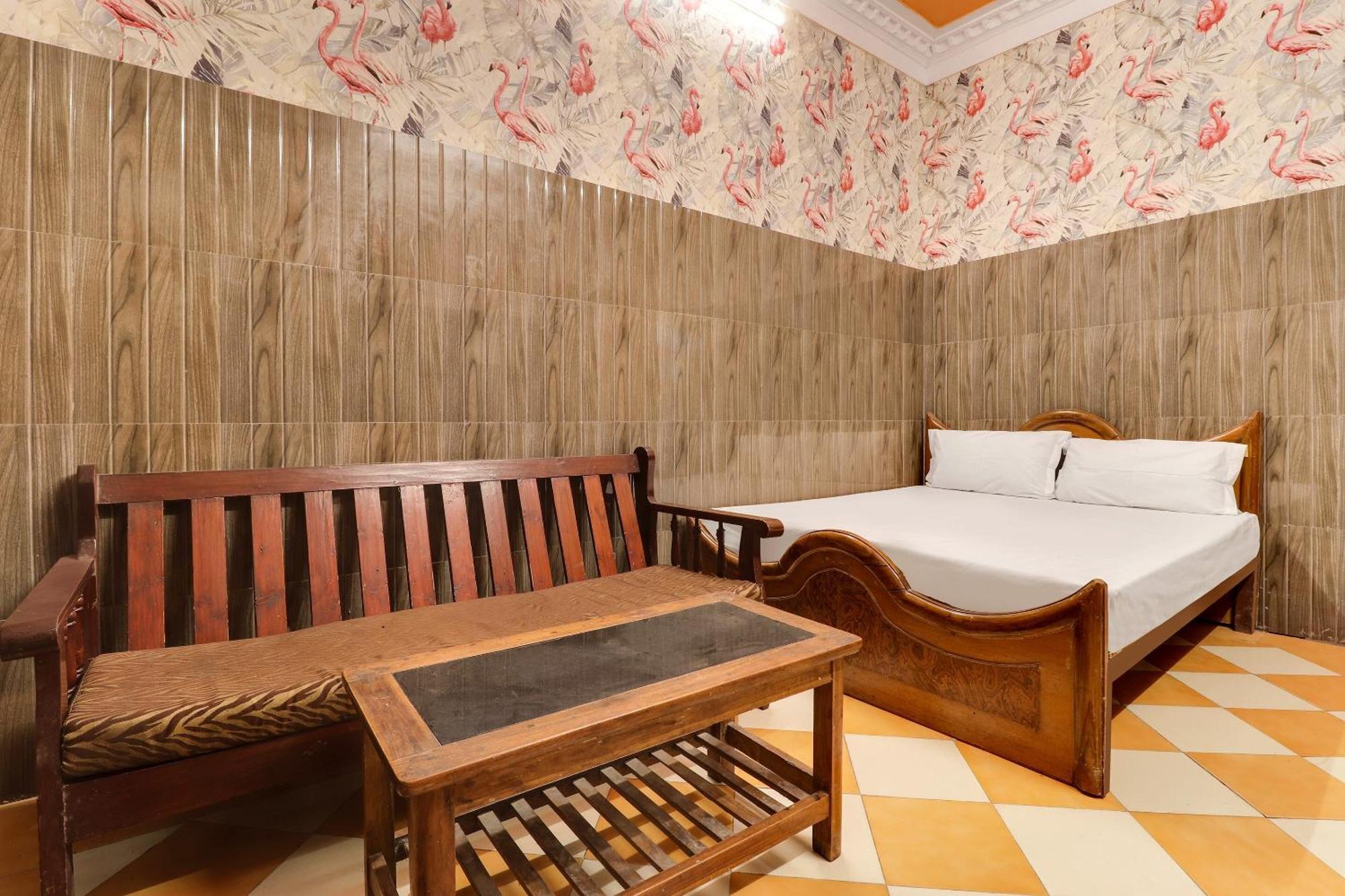O Flagship New Hotel 2*